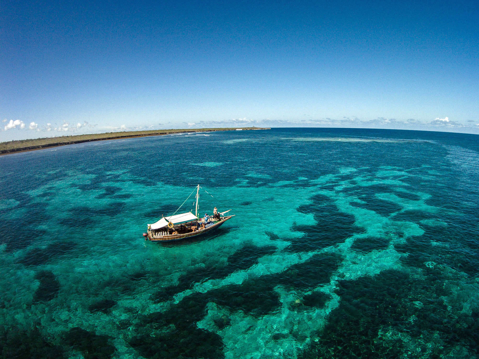 Historic Lanes to Turquoise Seas: 8 Days Zanzibar Isle of Wonders Tour